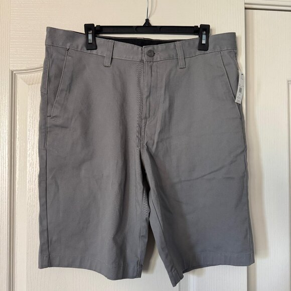 Volcom Men’s Vmonty Stretch Chino Shorts – Light Gray – Size 34 – NWT 🩳✨ - Picture 7 of 11